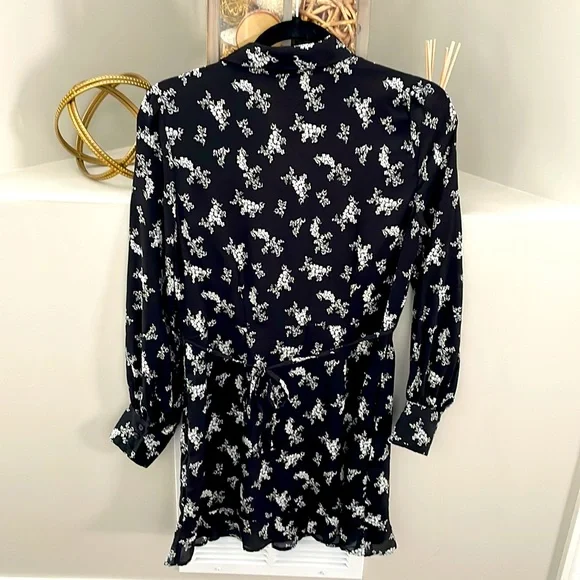 Abercrombie & Fitch Dress - Picture 5 of 9